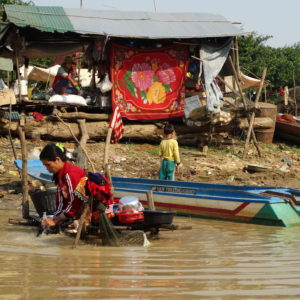 Sur les rives du Tonlé Sap